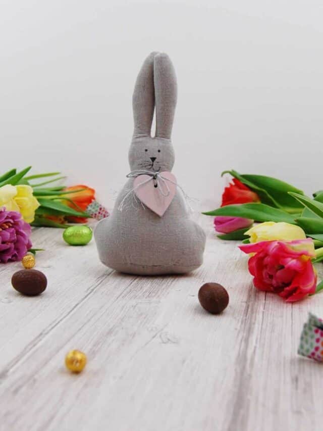 20 Cute & Easy DIY Easter Decor Ideas Story (Copy)