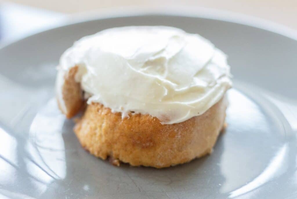 Amazing Cinnamon Rolls with Cream Cheese Frosting