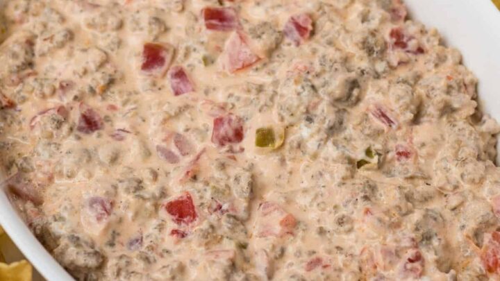 Image for 3-Ingredient Cream Cheese Rotel Dip (Easy 15-minute Recipe!)