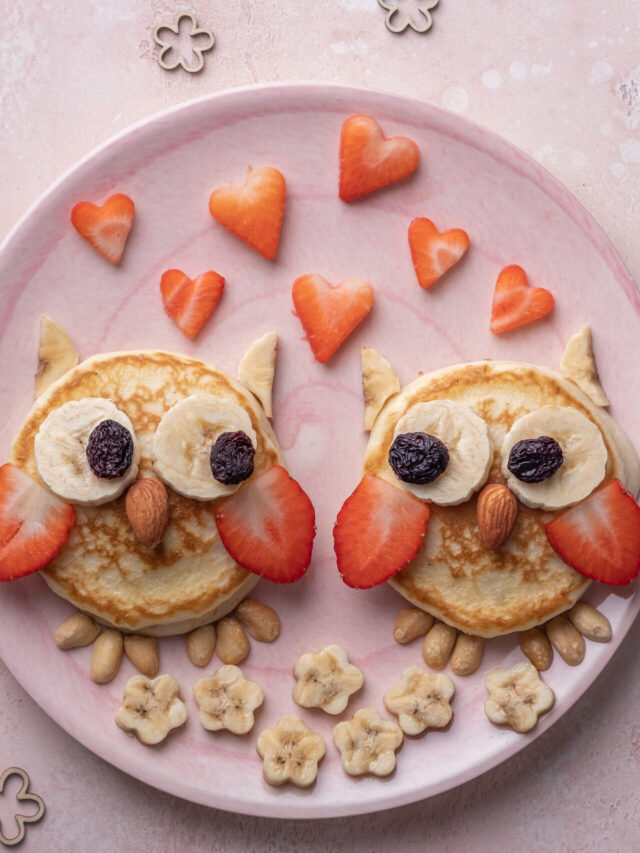 Owl pancakes for kids breakfast