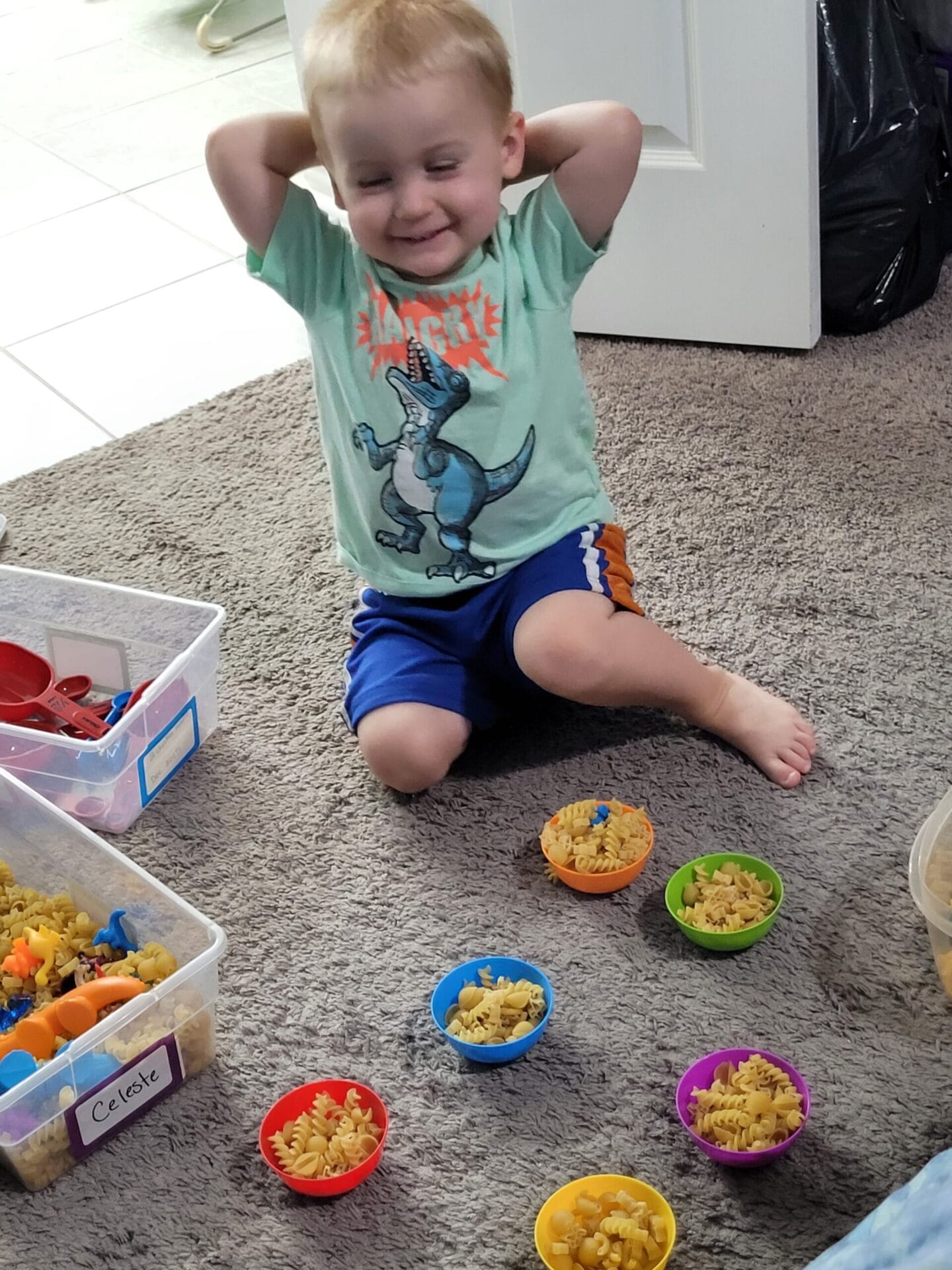 6 Frugal Kids Sensory Bin Ideas for Toddlers and Preschoolers - Saving ...